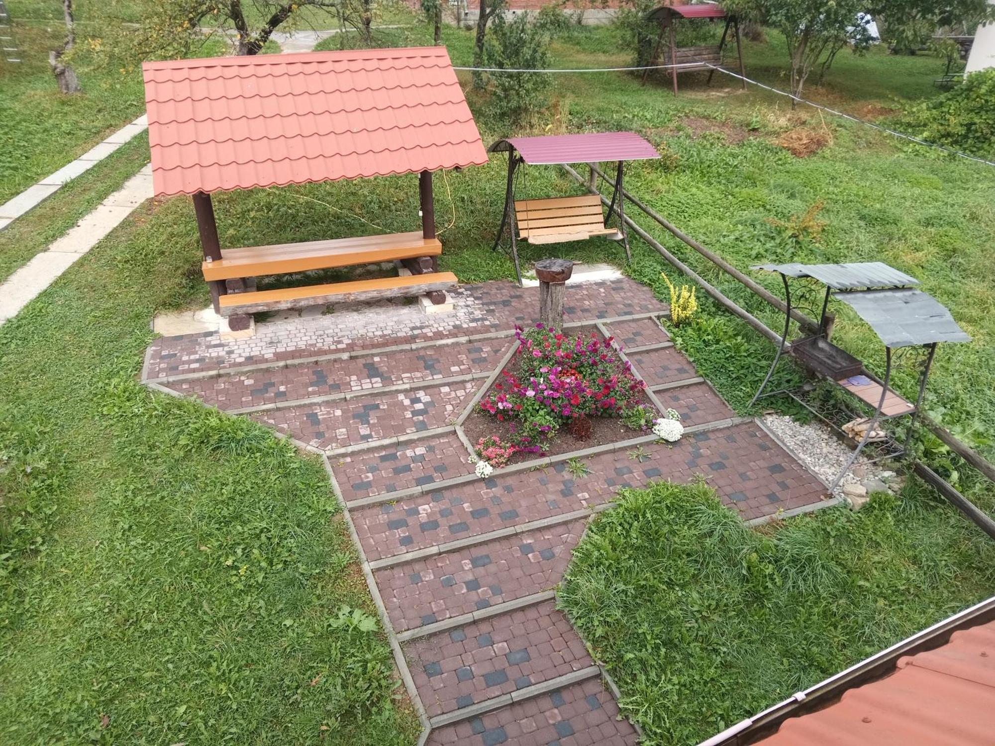 Садиба "Три Царі" Iaremcea Exterior foto