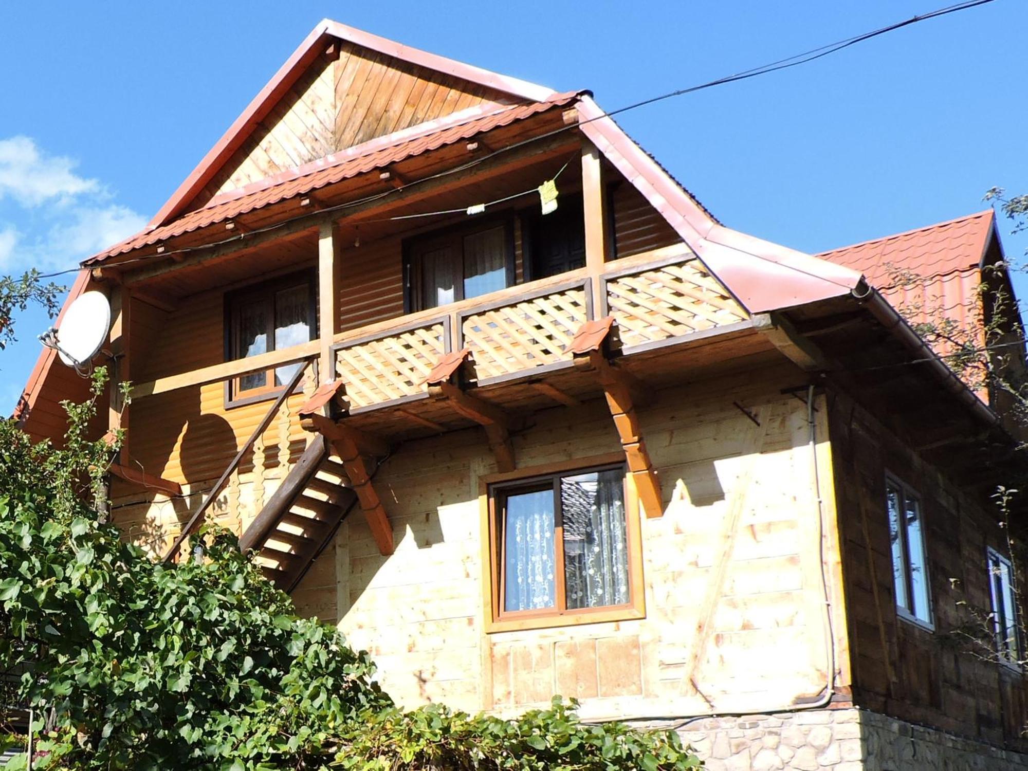 Садиба "Три Царі" Iaremcea Exterior foto